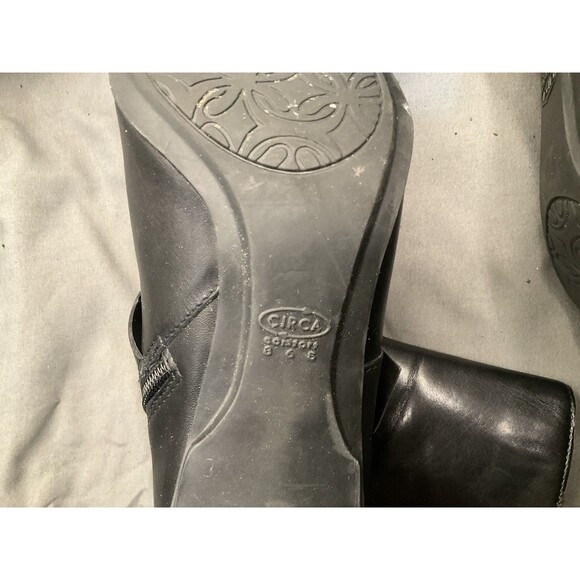 Joan & David CIRCA 7 M CJSKIP Black LEATHER Ankle Booties Boots~Gently Used - Picture 9 of 11